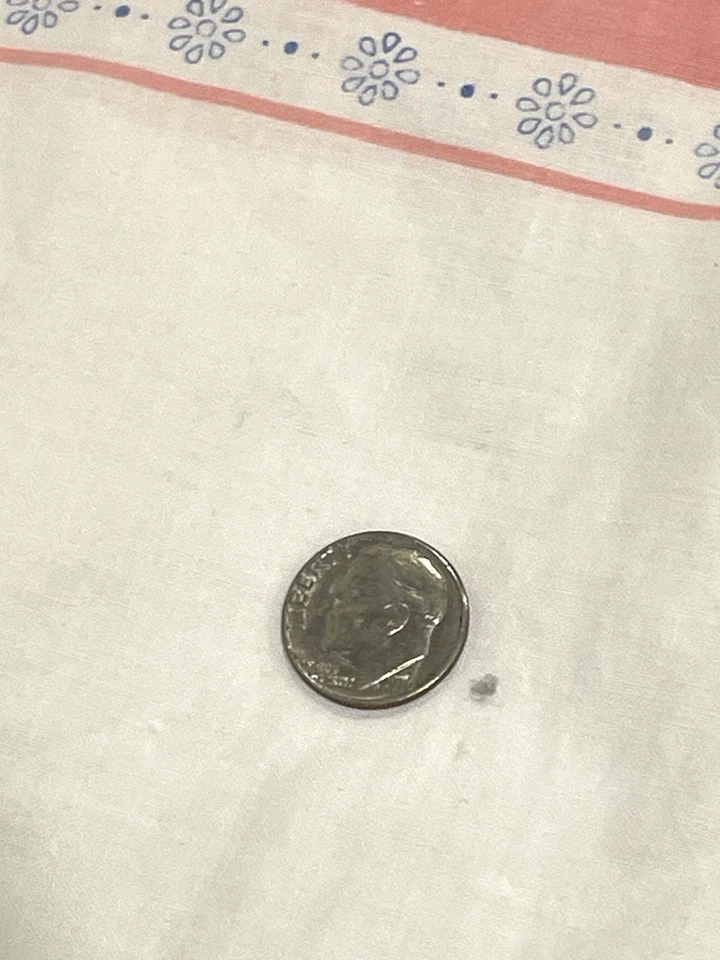 Juego de Fundas de Almohada para Bebé Cachorros Caprichosos, Conejos ~ Elefantes ~ Patos ~ Pollitos de Colección Foto 4 de 4