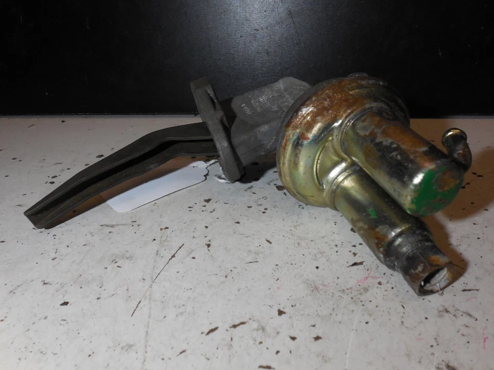 Bomba de combustível mecânica 0-2502 Carter HI-FLO para 76-81 Jeep CJ7 CJ5? - Imagem 2 de 4