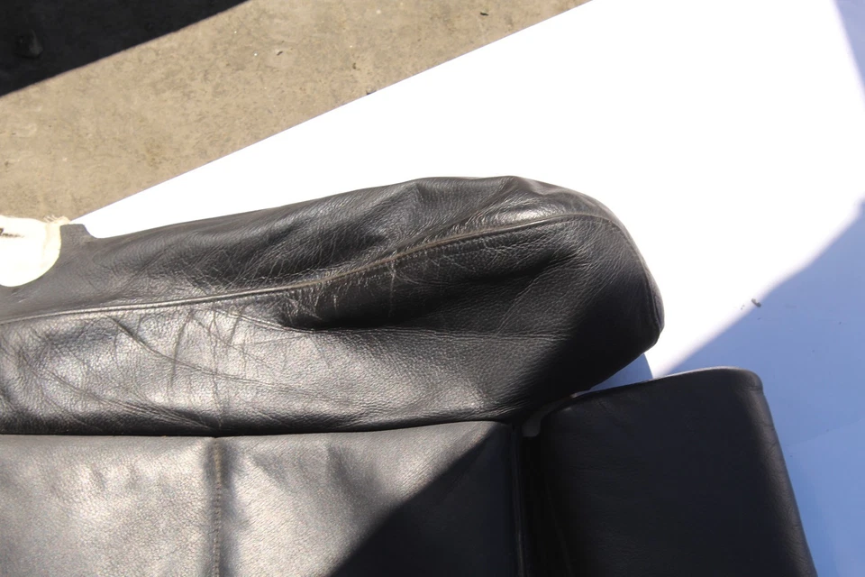 2004-07 BMW 530i 5 SERIES FRONT RIGHT SEAT LEATHER BOTTOM R3315 - Image 3 of 4