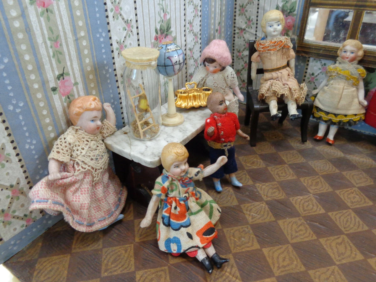 Antique dollhouse dolls deals