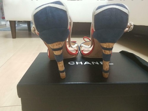 Sandali con tacco a righe fiocco CHANEL CC originali taglia 361/2 mai usati F/S - Foto 4 di 10