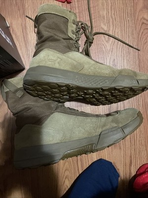 Under Armour UA Charged Load Out  Size 9.5 Brand New Just Has A Small Black Mark