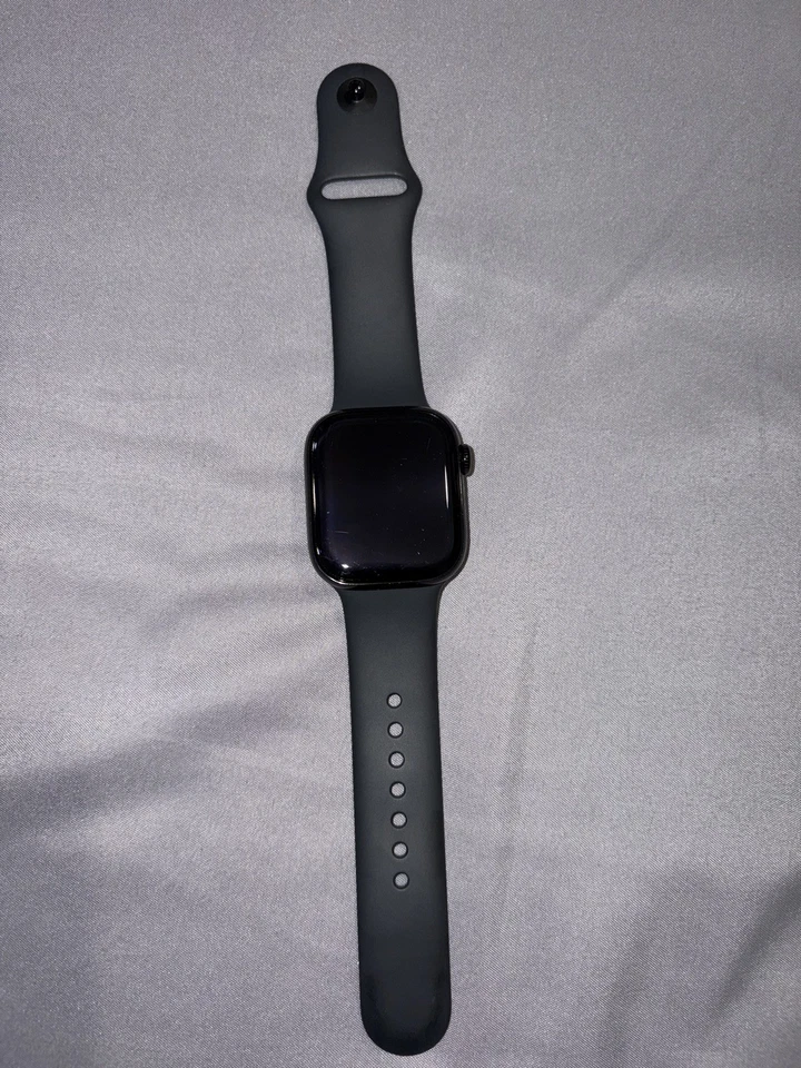 Apple Watch Series 10, photo 1 of 5