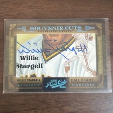 2005 Playoff Prime Cuts Willie Stargell Cut Auto 14/23
