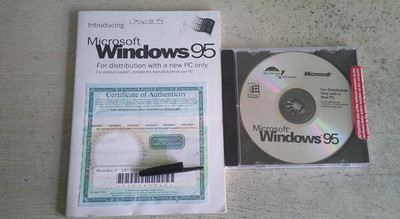 MICROSOFT WINDOWS 95 - PC BETRIEBSSYSTEM MIT CD SAMPLER, DISC, HANDBUCH & CODE