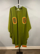 GREEN VESTMENT WITH OVERLAY STOLE