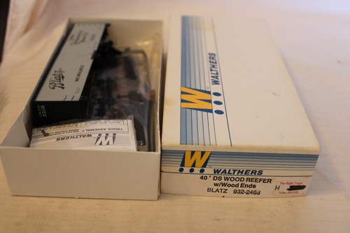 Walthers escala HO, 40' frigorífico Box Car, Blatz, gris #23116 - 932-2468 | Zustand: New