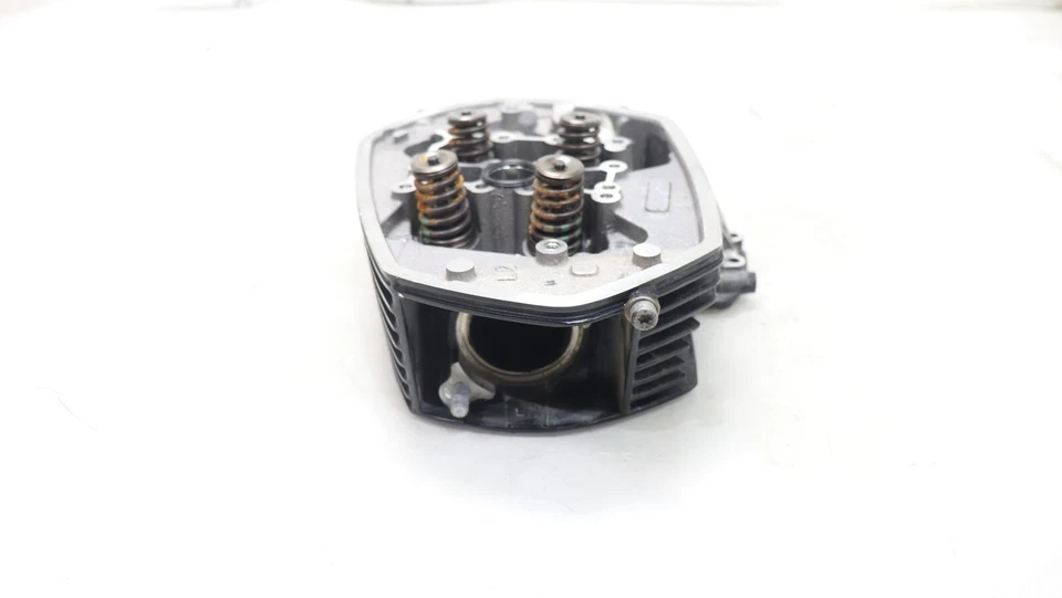 2019 BMW R NINE T ЛЕВАЯ ВЕРХНЯЯ ГОЛОВКА БЛОКА ЦИЛИНДРОВ ДВИГАТЕЛЯ - Изображение 2 из 4