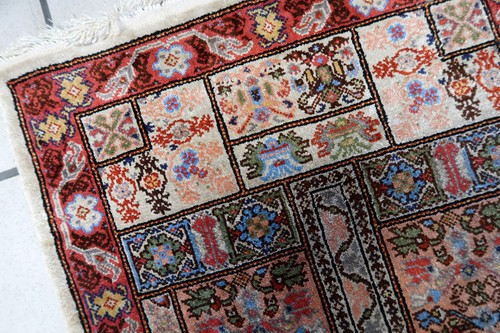 Handmade Vintage Tunisian Silk Rug 1.6' x 3.7' (51cm x 97cm), 1970s - 1C1113 - Picture 3 of 10