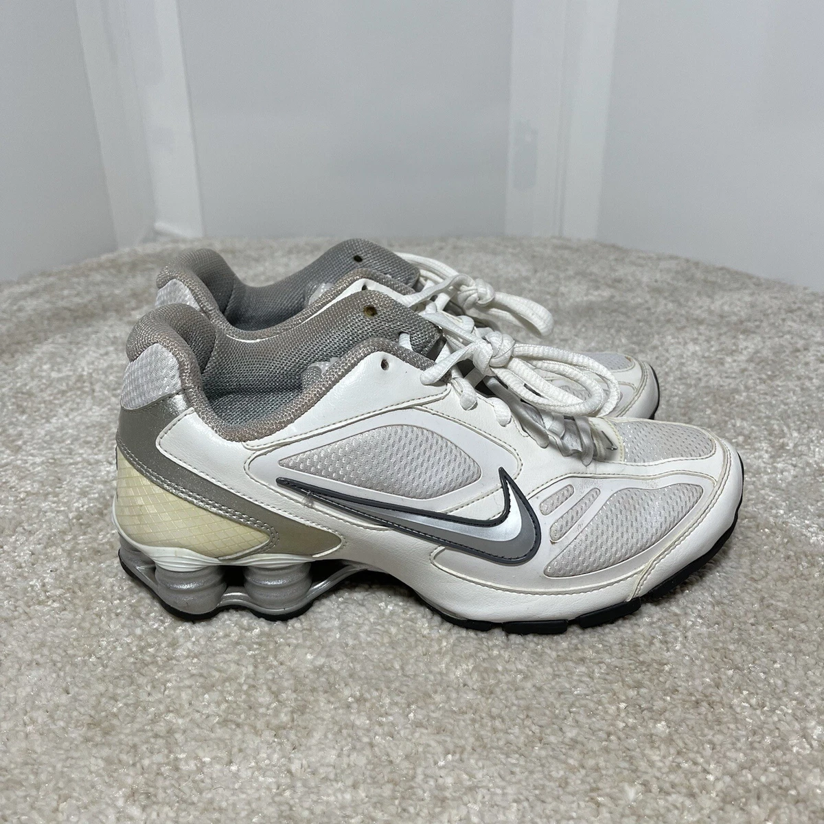 nike womens shox