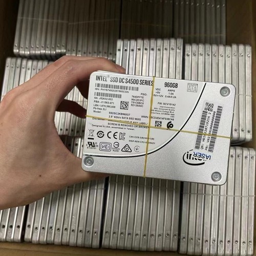 Intel 960GB S4500 SSD DC Series 2.5 inch SATA3 Solid State Drive SSDSC2KB960G7