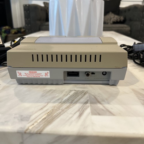 Super Nintendo SNES Console Complete with Original Controller Super Mario World - Picture 15 of 17