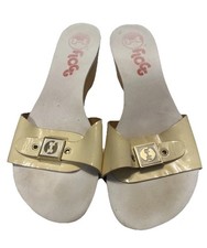 Flogg Sandals 7.5 Mules Platform Slides Clogs Ivory Patent Gold Buckles Comfort