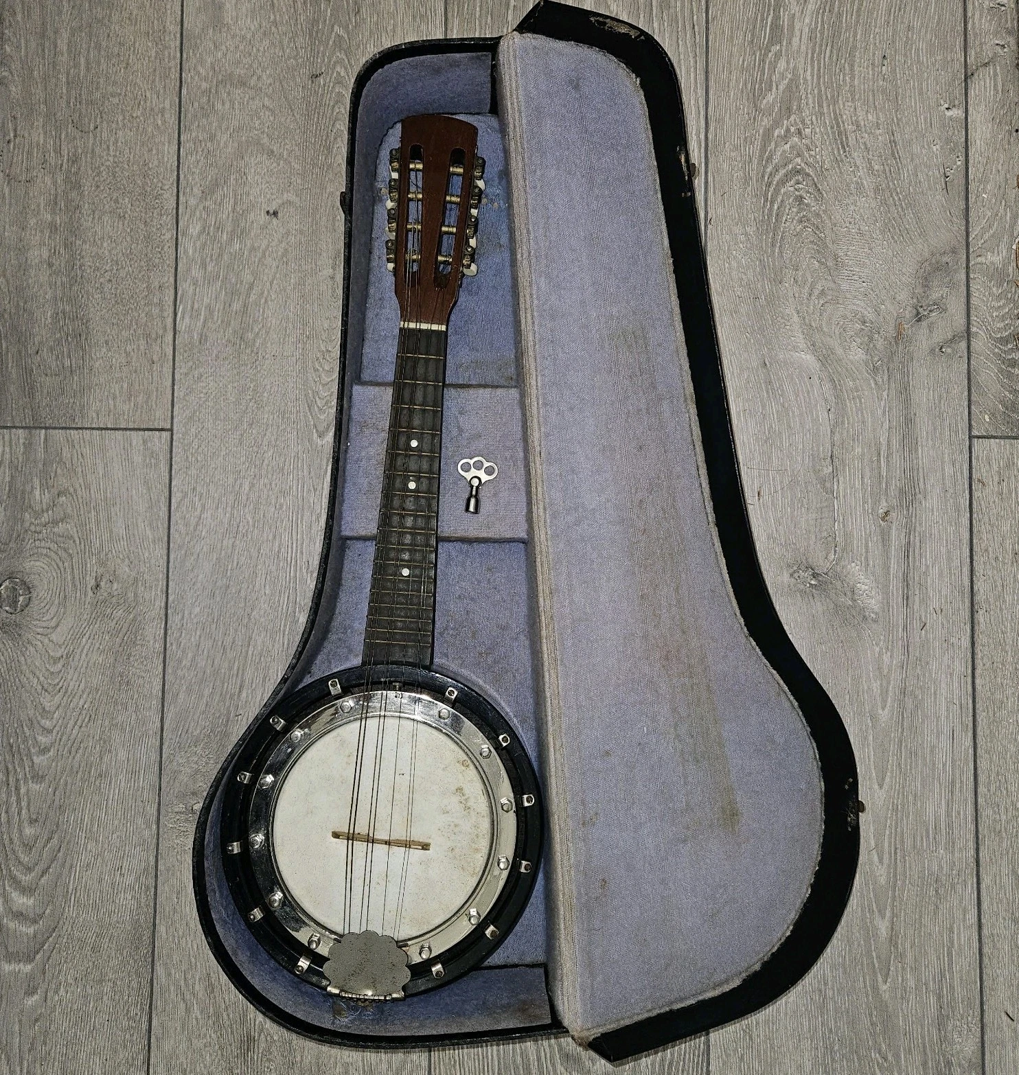 Picture 1 of 15
