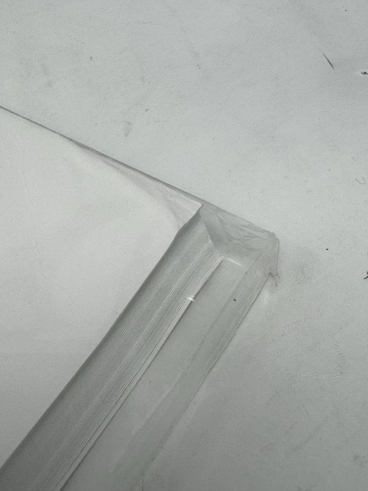 Epson Ultra Premium Presentation Paper Matte 13x19" 100pk- new w/ bent corners - Image 4 of 4