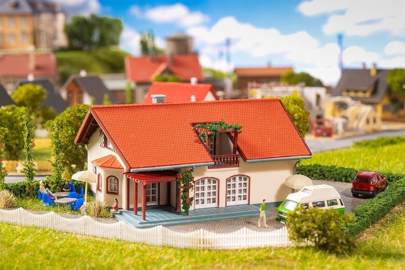 Faller 232344 - 1/160 / N House Brilliant - New