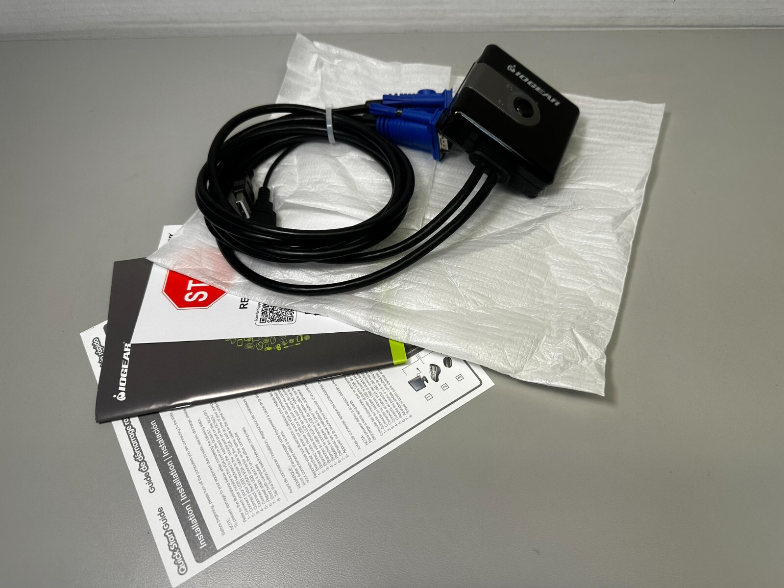 IOGear 2-Port USB DVI KVM Switch GCS42UW6 881317010605