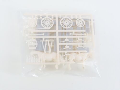 HO Scale Jordan Highway Miniatures Kit #107 Old Farm Wagon - Picture 4 of 6