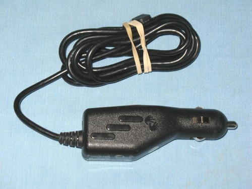 TOMTOM ~ CAR CHARGER ~ MODEL # 023818 - Picture 1 of 2