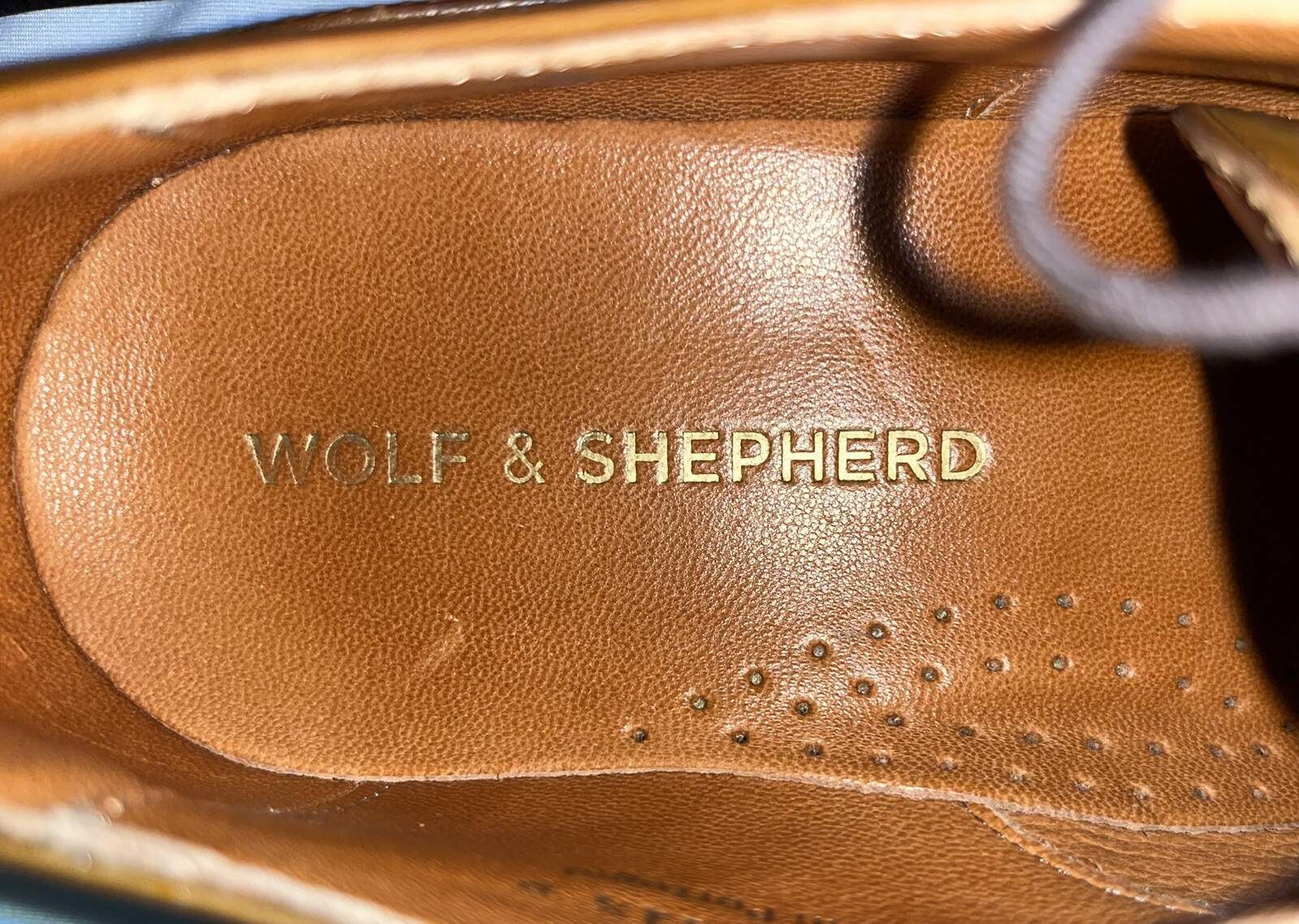 SAOLA Wolf & Shepherd Closerd Cap Toe Oxford taglia 11 5 D pelle di vitello miele nuovo