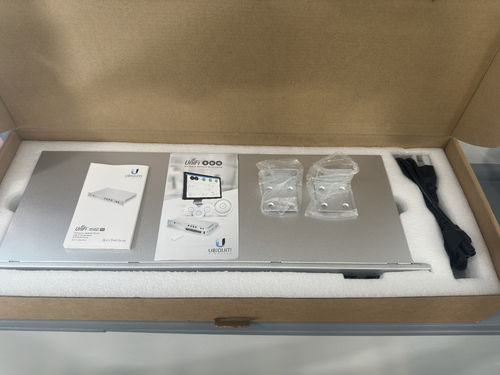 Ubiquiti Networks USG-PRO-4 Enterprise Gateway Router with FREE UNIFI CLOUD KEY - Afbeelding 3 van 11