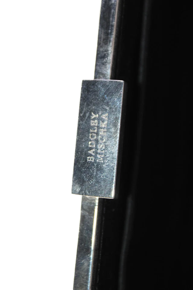 Bolso de mano Badgley Mischka para mujer satinado con bloqueo a presión negro Foto 4 de 4