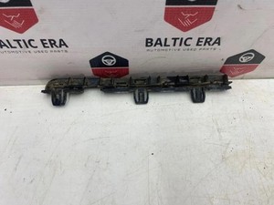 BMW 5 Touring F11 Kotflügelhalter vorne links 7184776 3.00 Diesel 2014 31525775