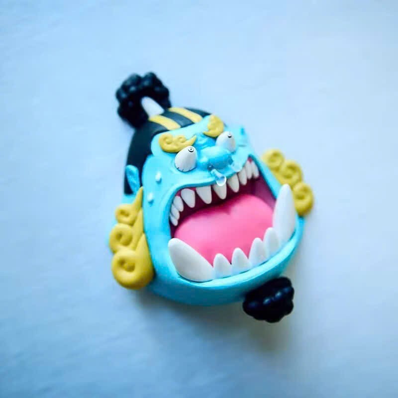 AUTHENTIC ONE PIECE SHOCKING FACE FRIDGE MAGNET JAPANESE BANDAI