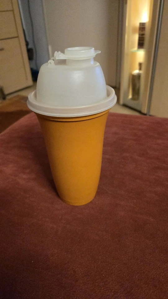 3x blaue Tupperware Dose mit Schwingdeckel plus 1x Schüttelbecher MixFix - Bild 4 von 4