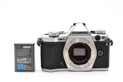 OLYMPUS OM-D E-M5 Mark II Body Mirrorless Camera Silver Working