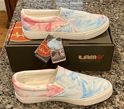 LAMO California Women s Slip On Athletic Casual Shoes Size 8.5M New In The Box