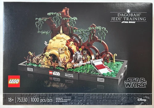 New / Factory Sealed - LEGO 75330 STAR WARS Dagobah Jedi Training - RETIRED