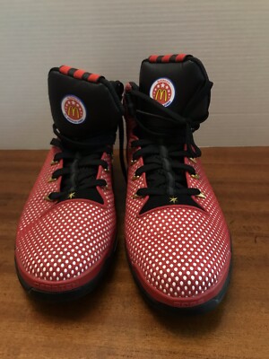 Adidas boost Derrick Rose Basketball Sneakers size 12 -1/2  Preowned VGC