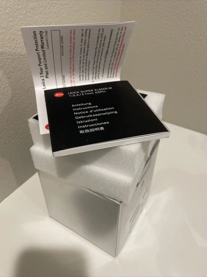 Leica 21mm f3.4 Super Elmar ASPH (11145) SOLO CAJA y manual Foto 3 de 3