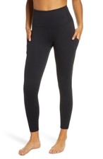 Zella Live In High Waist Pocket 7/8 Leggings - Black - Small