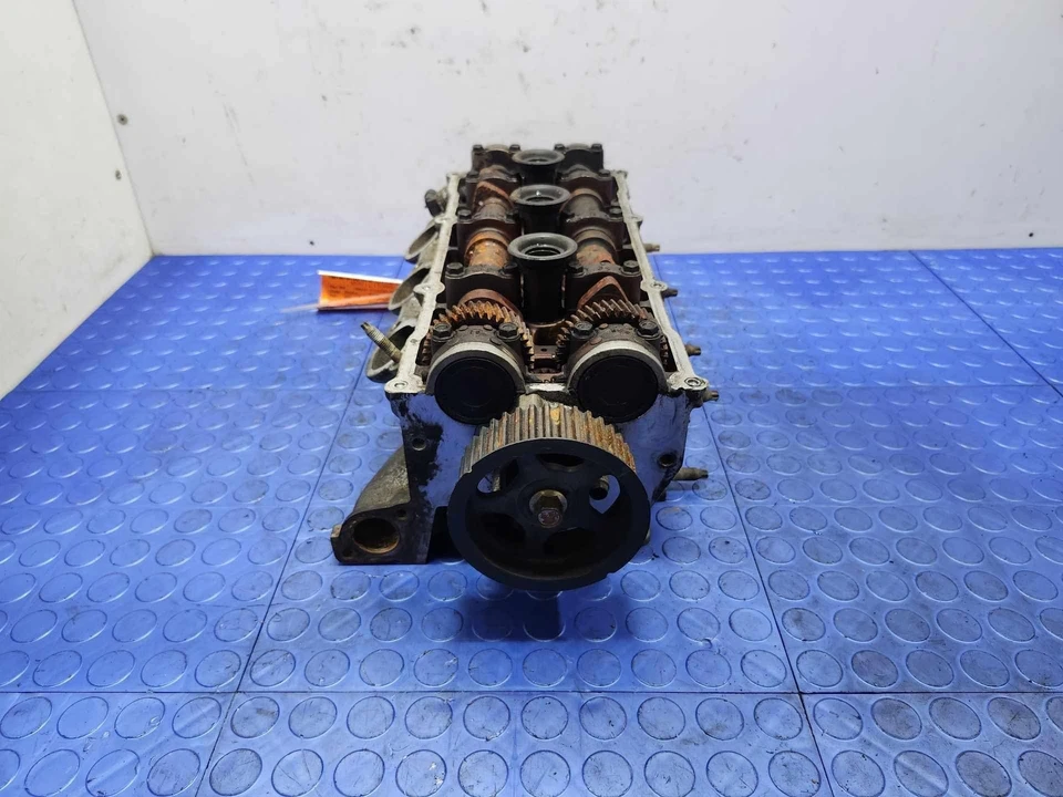 Conjunto de culata Isuzu 3,2 L 3,5 L lado izquierdo del conductor OEM 8971867040 Foto 2 de 4