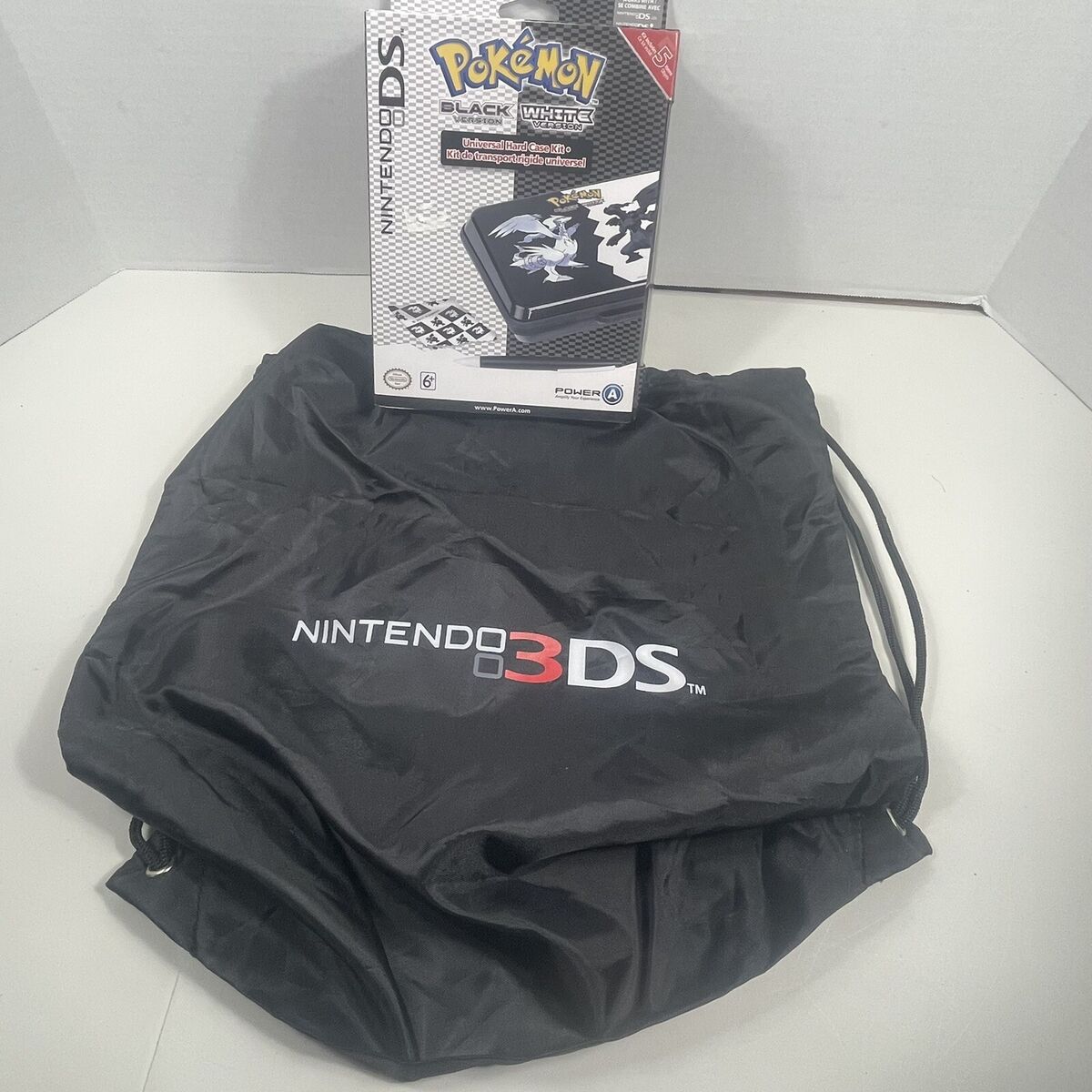Nintendo Pokemon Black & White Version Universal Hard Case Nintendo Pokemon Black & White Version Universal Hard Case