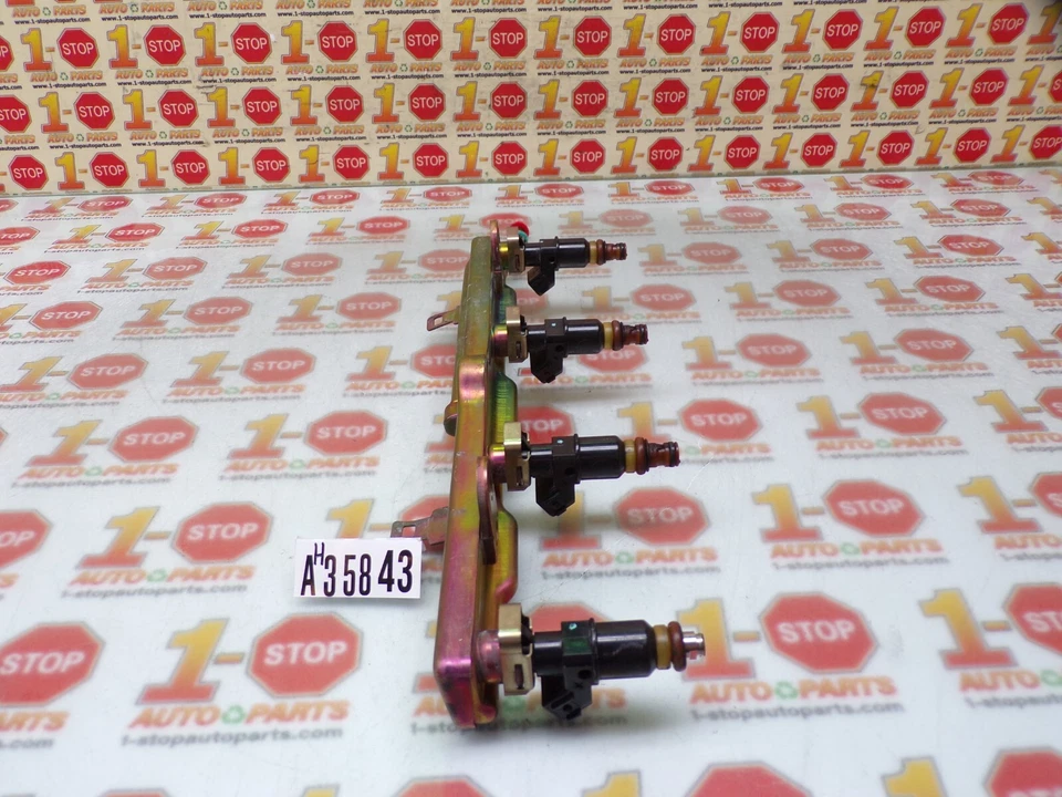Carril de combustible Honda Element 2003-2011 con juego de inyectores 16450-RAA-A01 OEM Foto 2 de 4