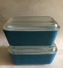 2 VINTAGE PYREX 502 B BLUE REFRIGERATOR DISHES WITH RIBBED LID