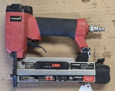 Husky- 23 GA 1" Micro Pinner 