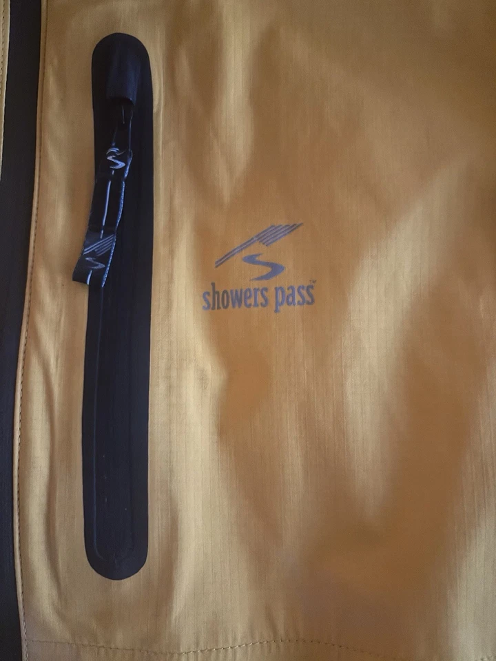 Chaqueta de ciclismo de nailon impermeable Showers Pass para hombre talla M (nunca usada) Foto 4 de 4