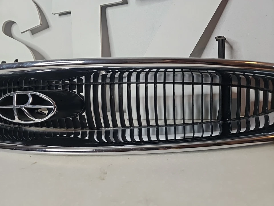 🔥1995-1999 BUICK RIVIERA OEM CROMO PARRILLA SUPERIOR DELANTERA EMBLEMA IMPECABLE  Foto 3 de 4