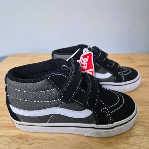 Vans Kids 140mm Sneakers Unused Official