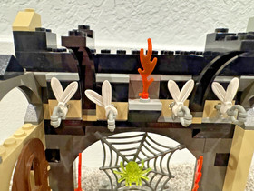 LEGO 4704 The Chamber of the Winged Keys Harry Potter, Instructions & Figs