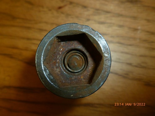 MAC Tools VUI 286 1/2" Drive 6 Point Impact Swivel 7/8" Socket - Picture 5 of 5