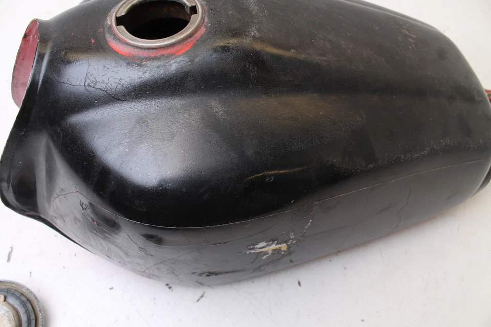 Honda XL125 XL125s 1979 OEM 17520-437-000ZB tanque de combustible de gasolina - abolladuras y óxido Foto 4 de 4