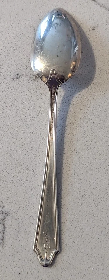 Cuchara de cucharadita de plata esterlina castillo reliquia cubiertos Lunt Foto 4 de 4