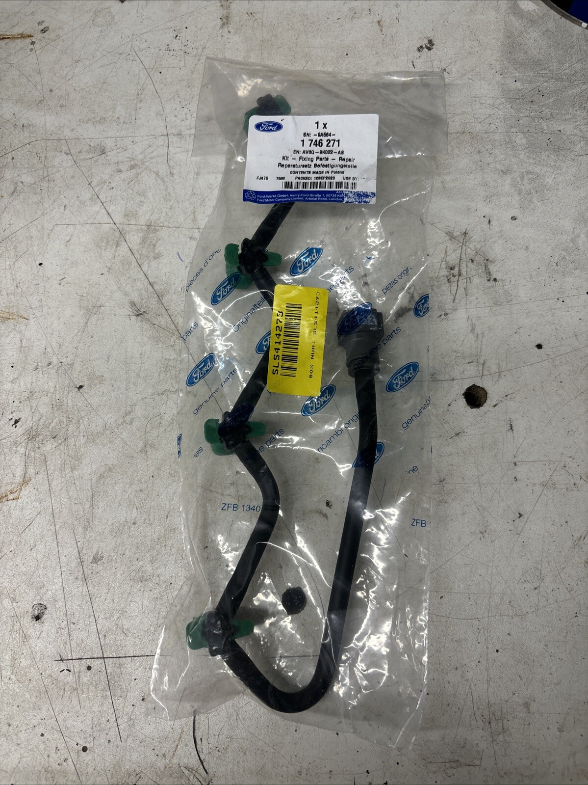 Genuine Ford Fuel Injector Pipe Repair Tube 1746271 for sale  