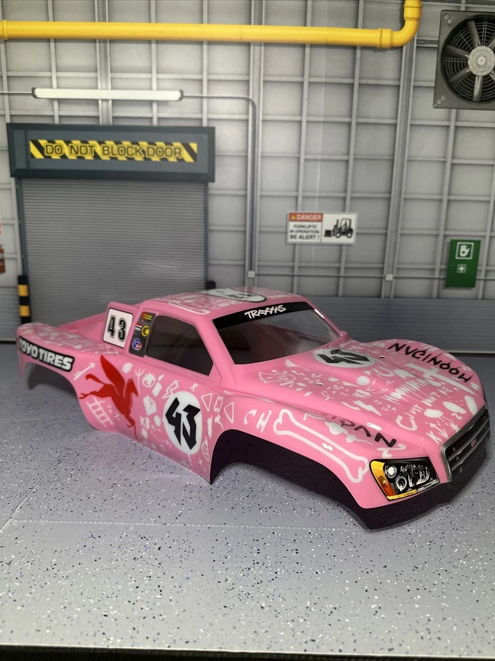 Custom Traxxas Slash 1/10 Ken Block Hoonigan RC Truck Body Hoonipig - Image 2 of 4