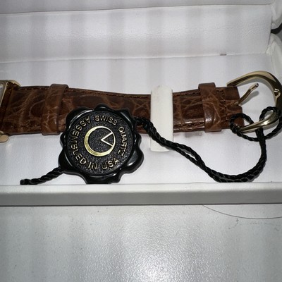 Tourneau Ladys Swiss Quartz Watch w/ Leather Band, 14k Gold  display picture 1